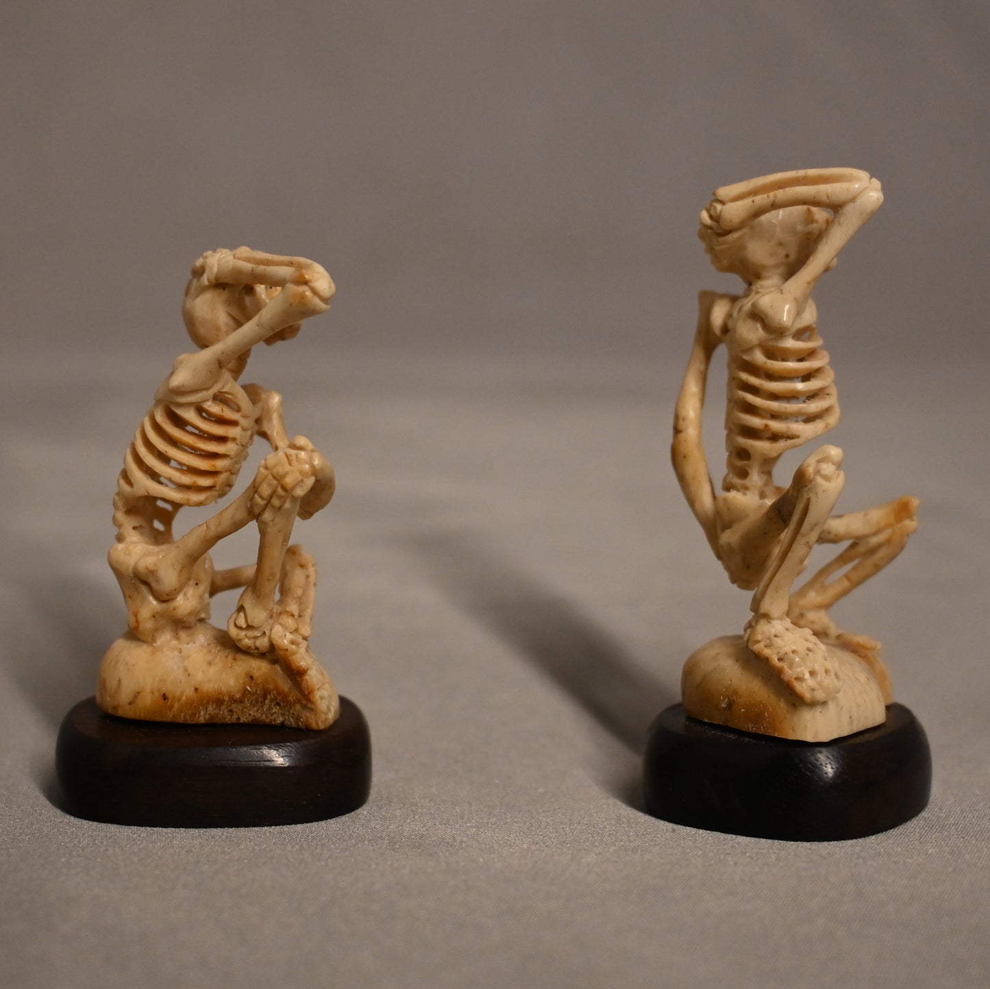 Carved Bone Skeleton Statues Scratching